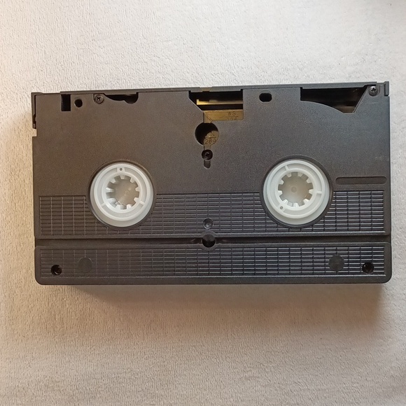 VHS Movie "Total Recall", starring Arnold Swarzenegger. - Picture 6 of 6